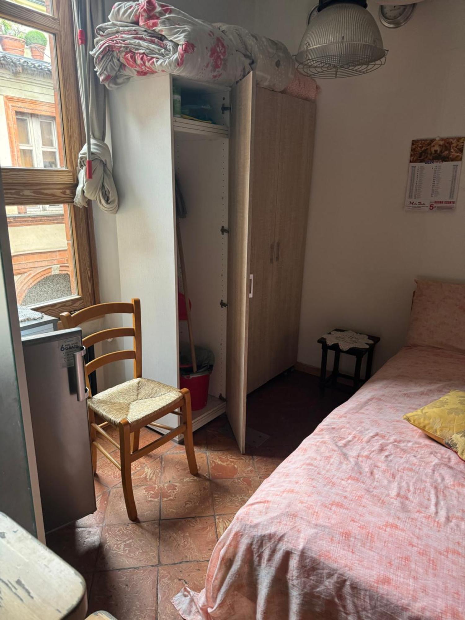 Free 30 Minutes Preemptive Cognitive Disconnect Therapy Price Location Real Duomo Palace Mini Suite Milánó Kültér fotó